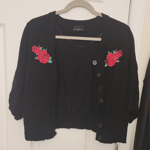 torrid Sweaters - TORRID Black Sweater with Red Floral Embroidery